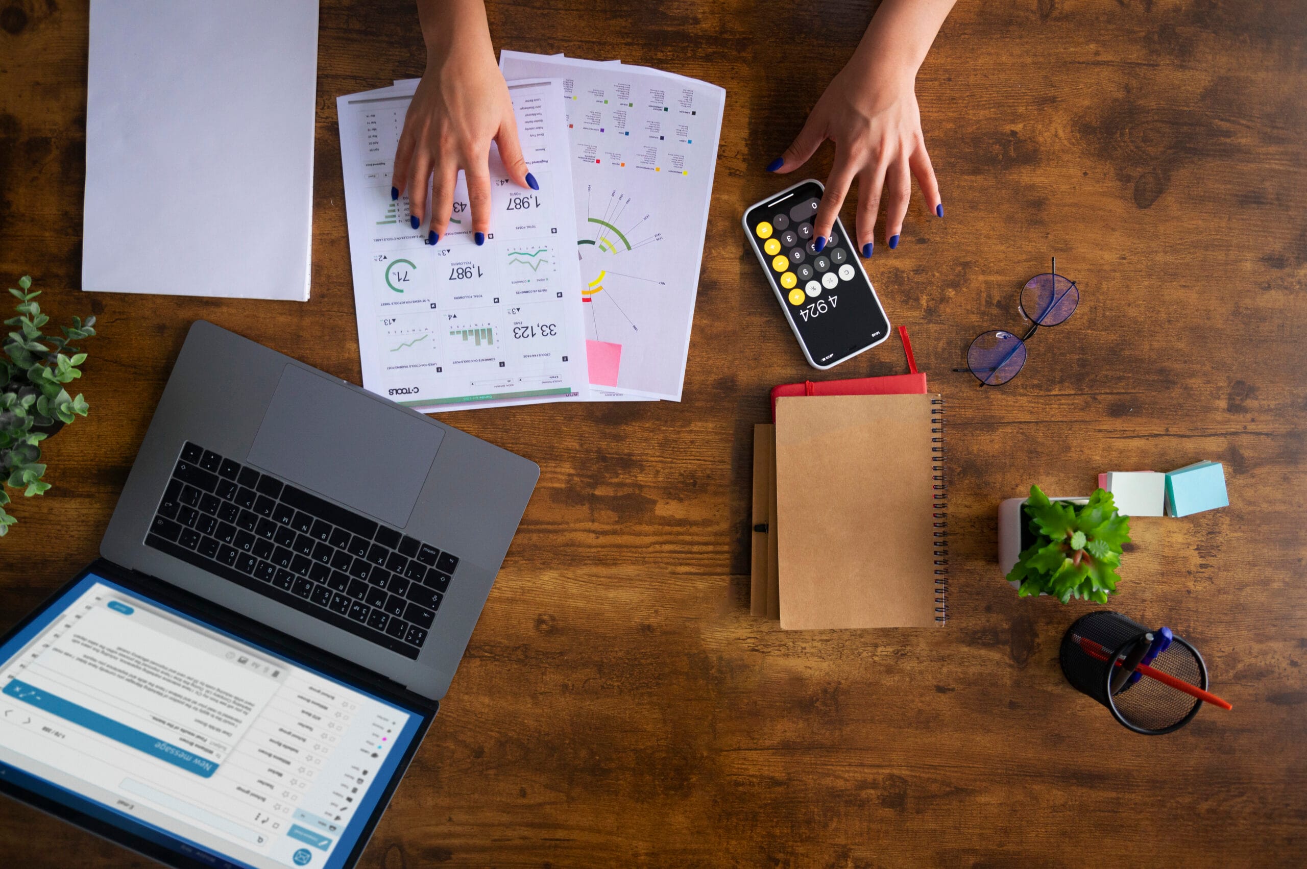 Real-Time Payroll Insights & Reporting